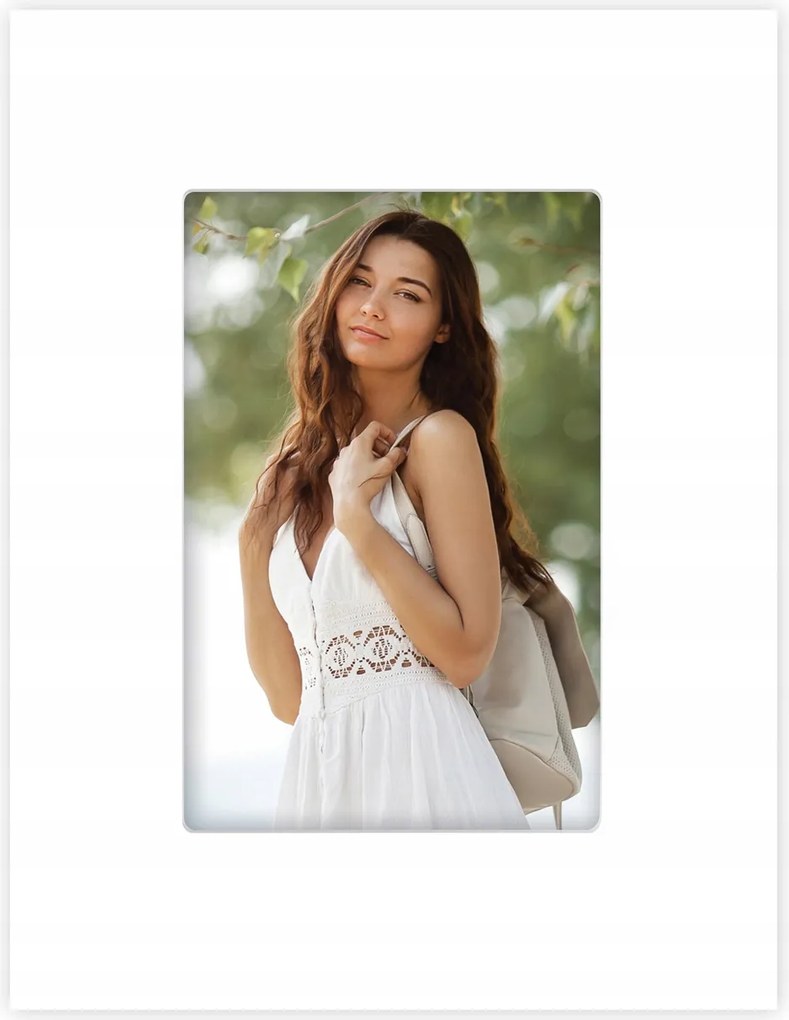 Gyönyörű képkeret 15x20 fehér, széles kerettel
