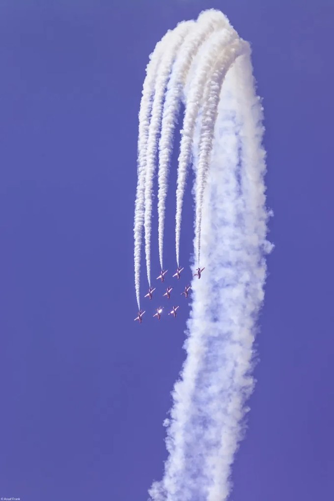 Poszter 30x45cm Red Arrows, Assaf Frank