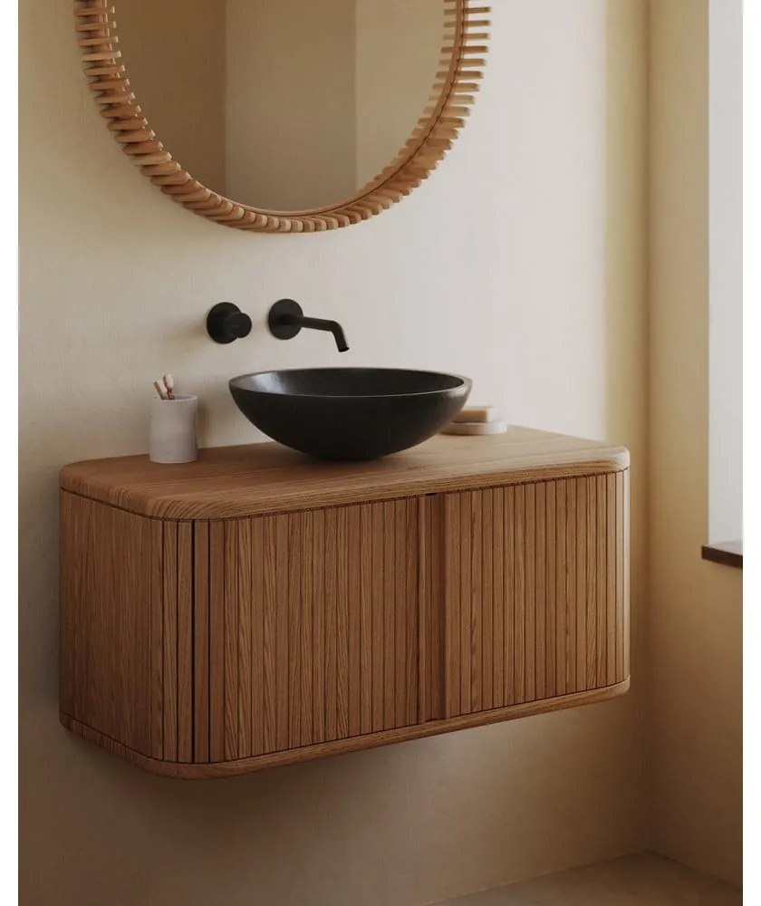 Natúr színű fali mosdó alatti szekrény kőrisfa dekorral 90x40 cm Mailen – Kave Home