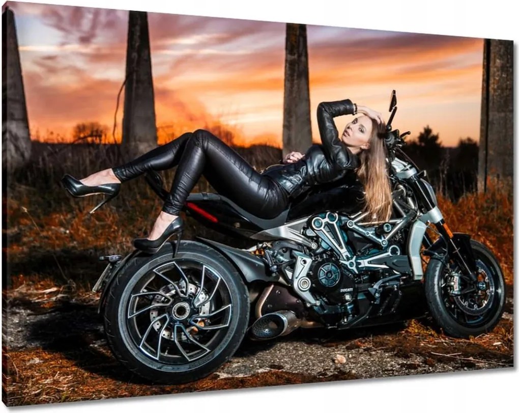 Képek 100x70 Ducati motor Motorkerékpár