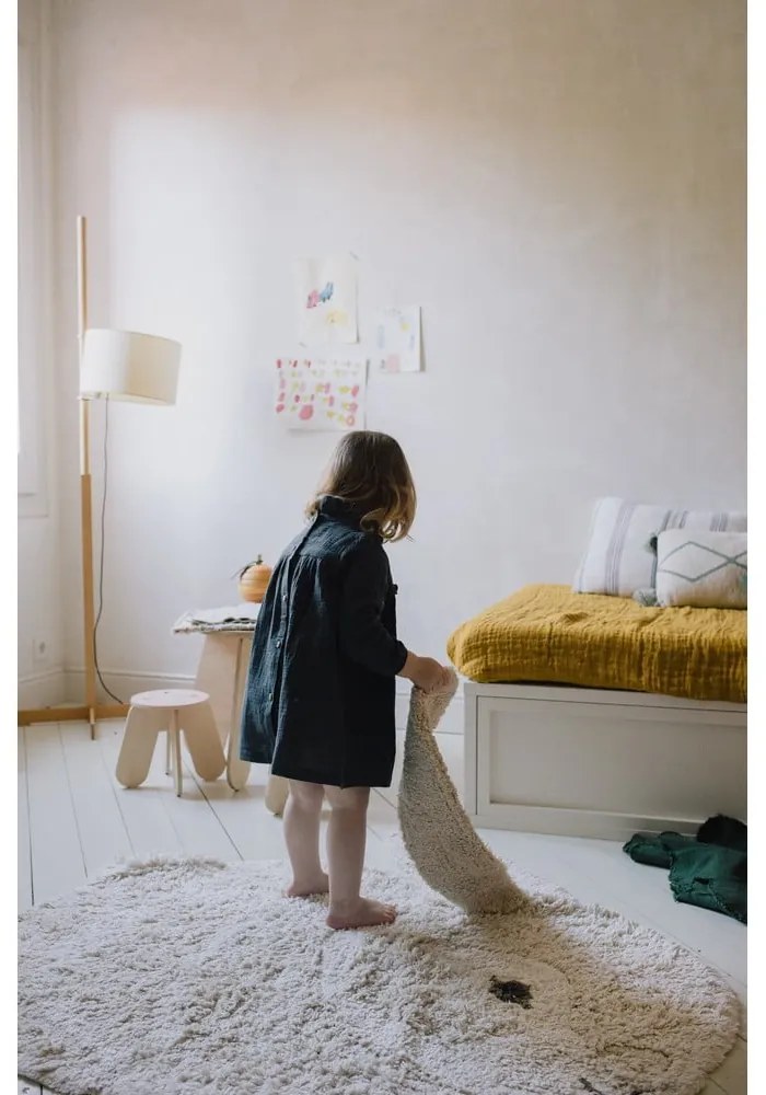 Világosszürke mosható kézi szövésű pamut gyerek szőnyeg 130x135 cm Bunny – Lorena Canals