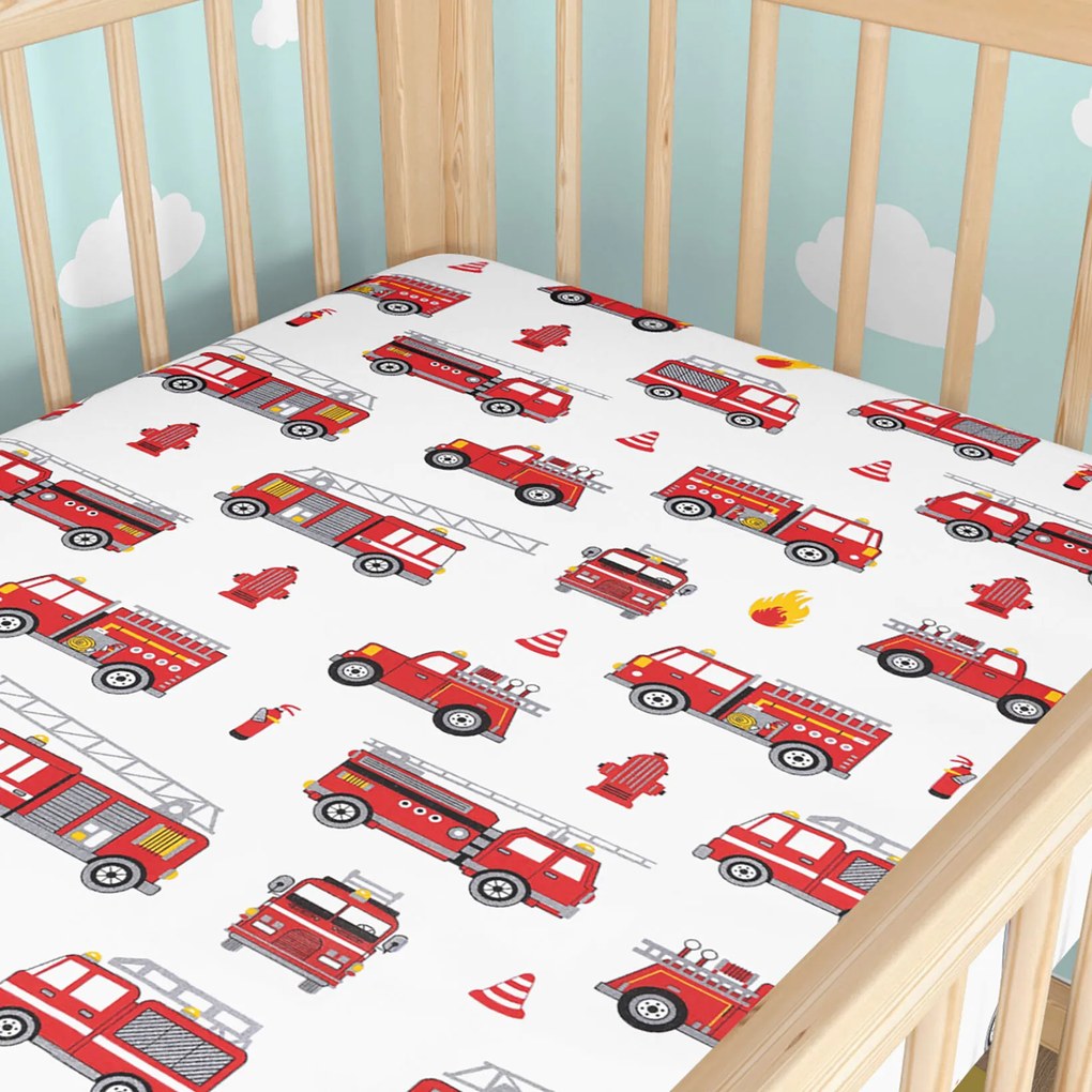 Goldea gyerek gumis pamut lepedő kiságyba - tűzoltóautók 60 x 120 cm