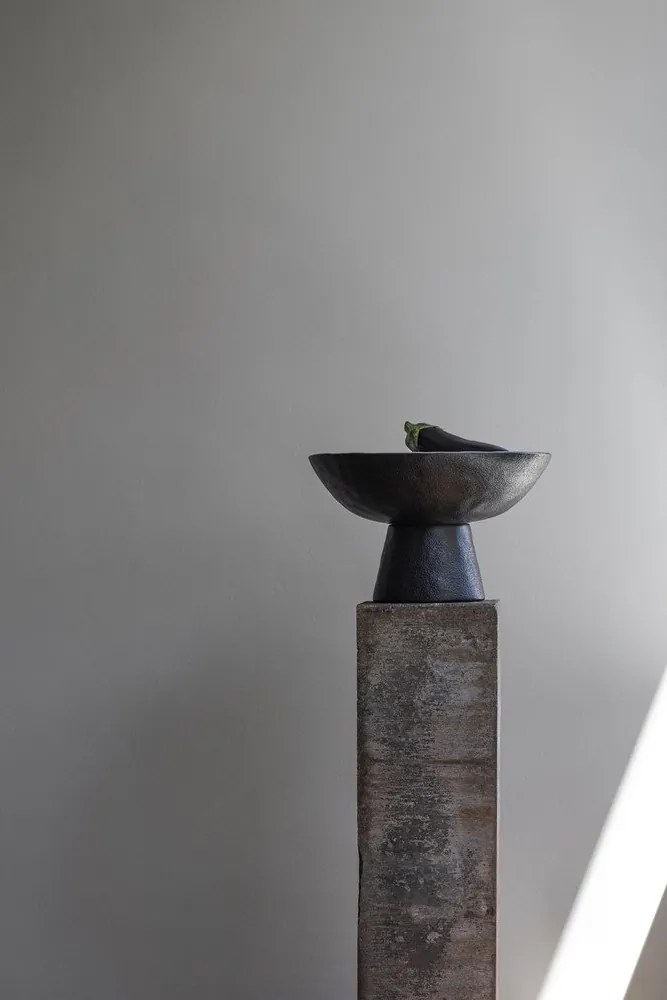 Fekete-elefántcsont színű kőedény tál ø 31,5 cm By Hand – Mette Ditmer Denmark