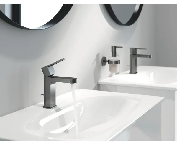GROHE 33163003 - PLUS mosdócsaptelep, 172 mm, fényes króm