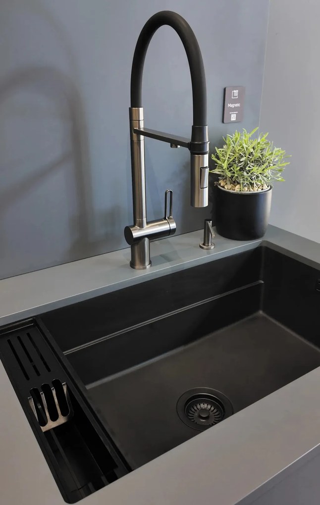 Magnetic gránit mosogató_metál grafit