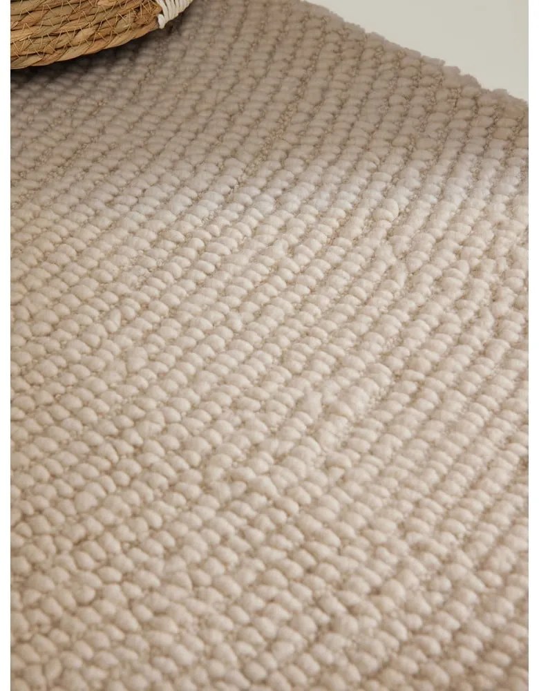 Világos natúr színű kézi szövésű gyapjú szőnyeg 120x180 cm Calmio – Hanse Home