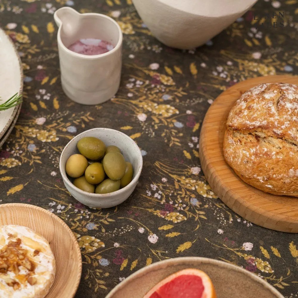 Len asztalterítő 140x200 cm Woodland – Linen Tales