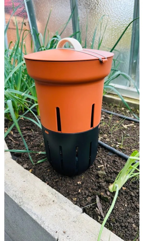 Terrakotta színű komposztáló – Plastia