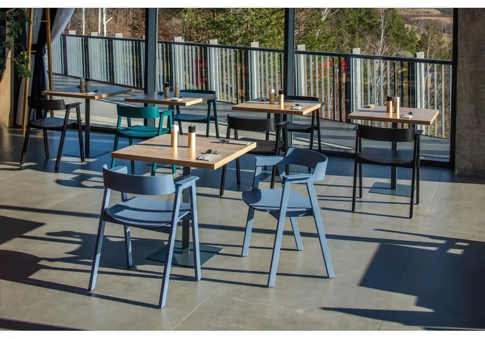 Kék tölgyfa karfás étkezőszék Flip – Gazzda