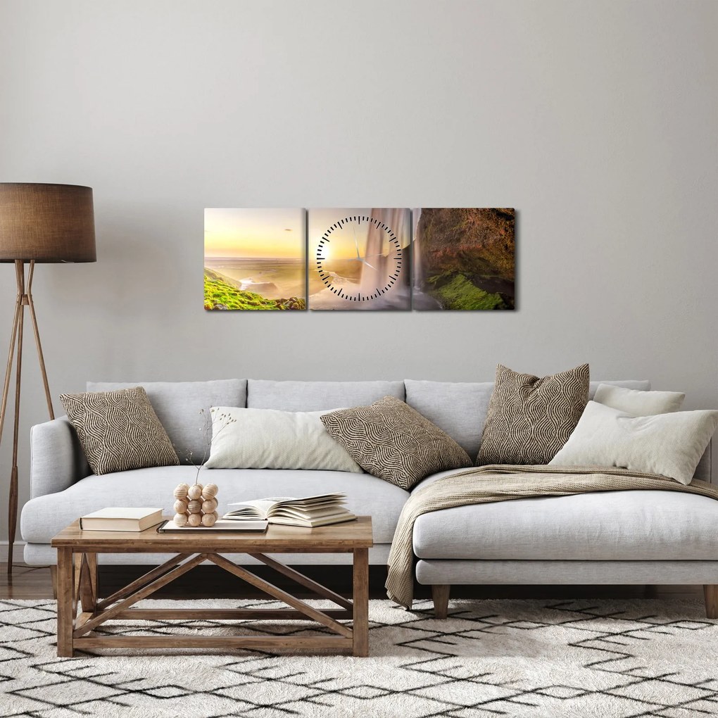 Kép - Seljalandsfoss a barlang mögül (órával) (90x30 cm)