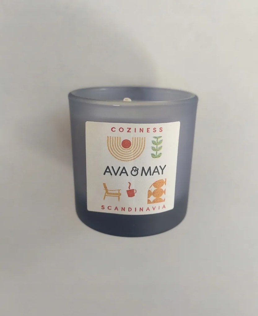 Mini illatgyertya 30g Ava &amp; May Coziness