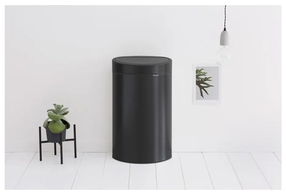 Matt fekete acél érintésre nyíló szemetes 40 l Touch Bin – Brabantia