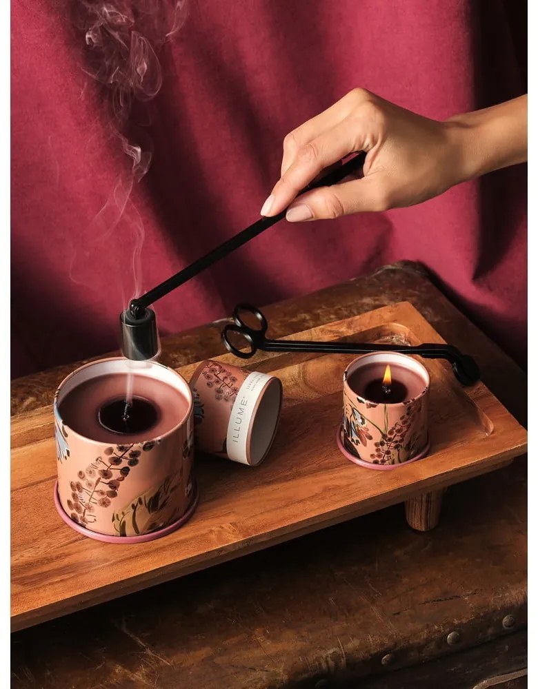Illatos gyertya, égési idő 50 ó Terra Tabac – ILLUME x Bloomingville