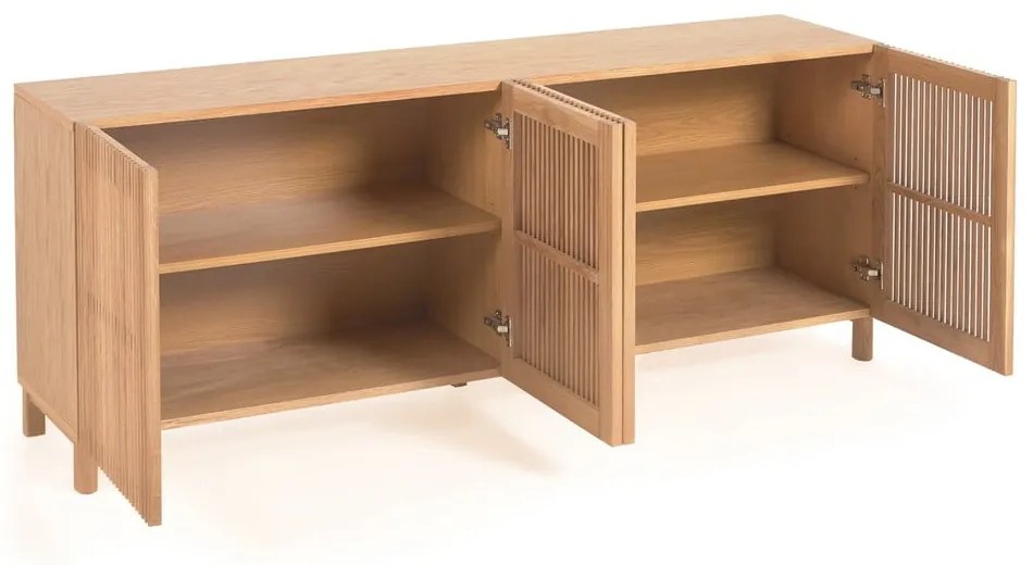 Natúr színű alacsony komód tölgyfa dekorral 180x72 cm Beyla – Kave Home