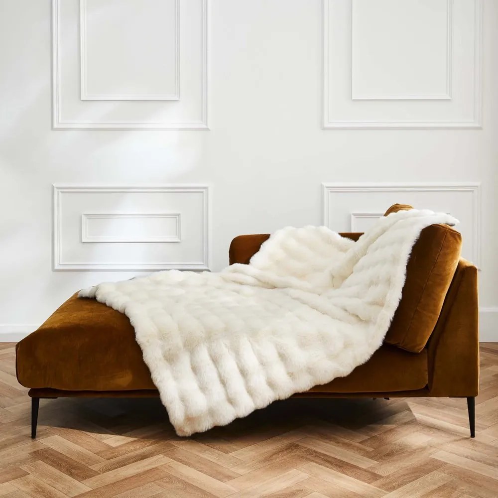 Krémszínű mikroplüss takaró 180x220 cm Mounty – douceur d'intérieur