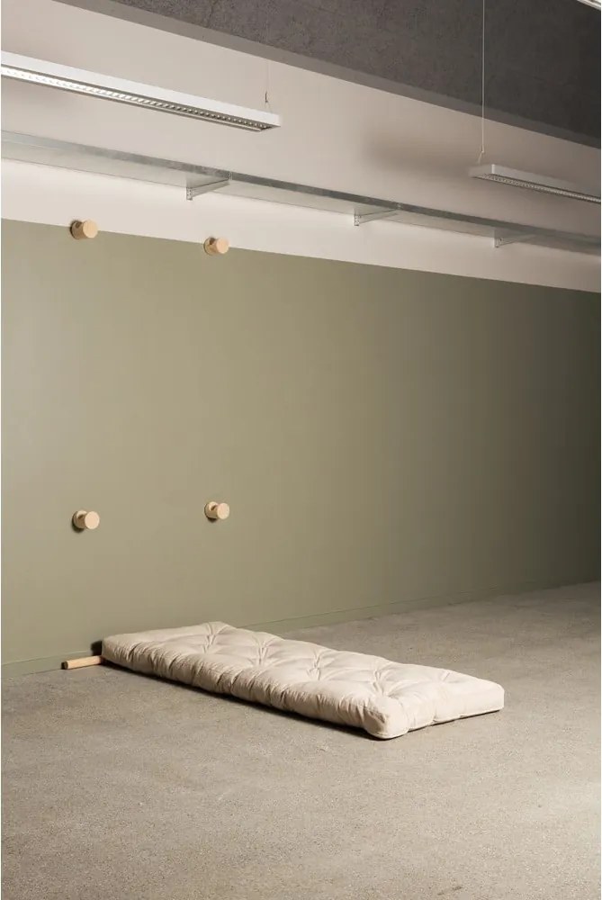 Barna fotel Hooked – Karup Design