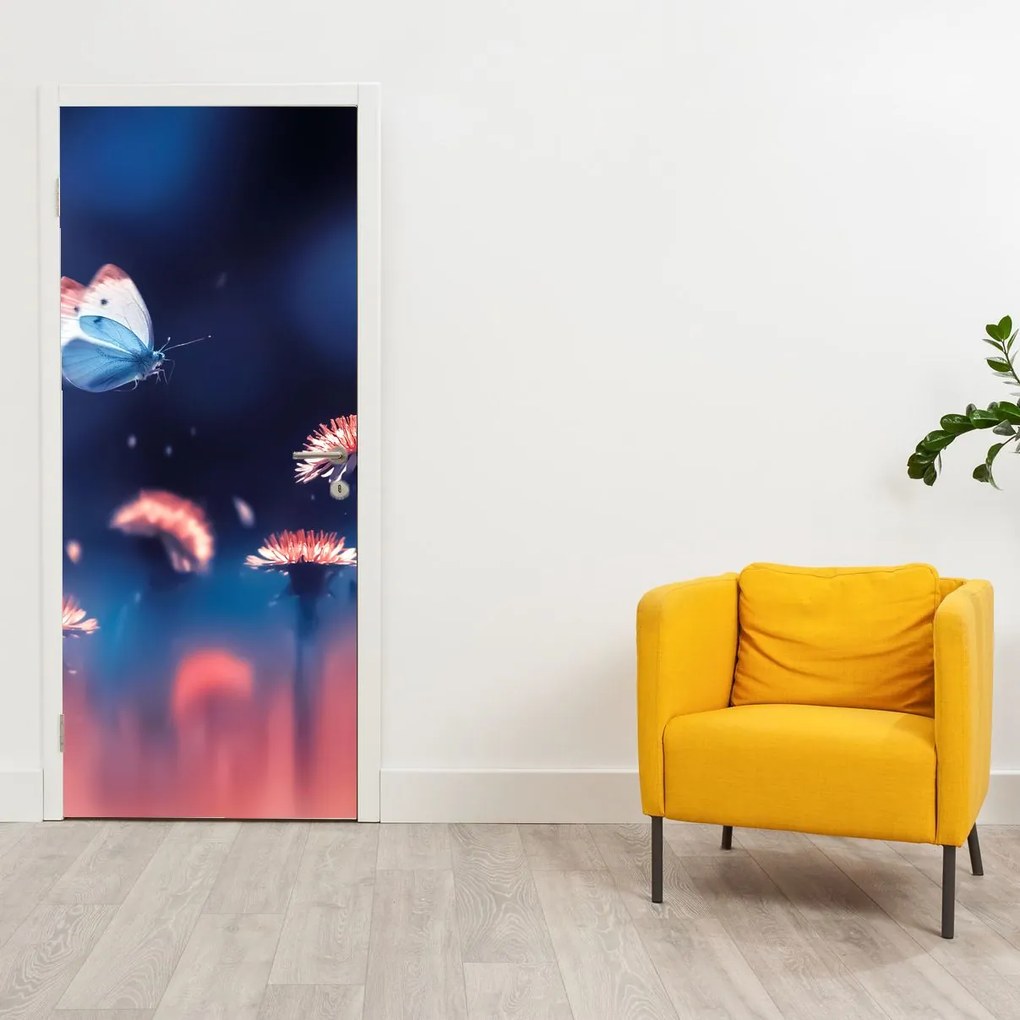 Fotótapéta ajtóra - Pitypang kék pillangóval (95x205cm)