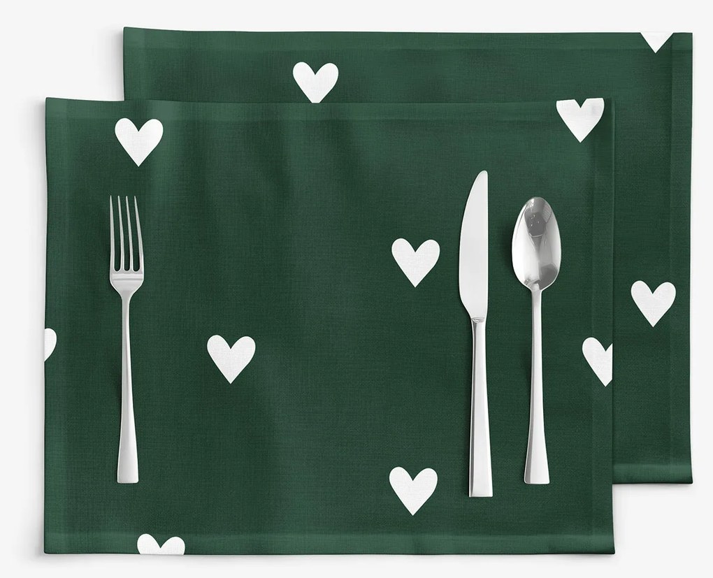 Goldea karácsonyi pamut reggeliző alátét - szívecskék, sötétzöld alapon - 2db 30 x 40 cm