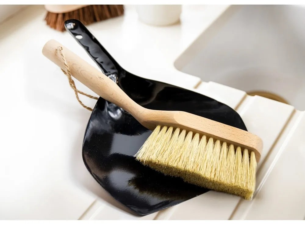 Natural Elements bükkfa seprű és lapát készlet - Kitchen Craft