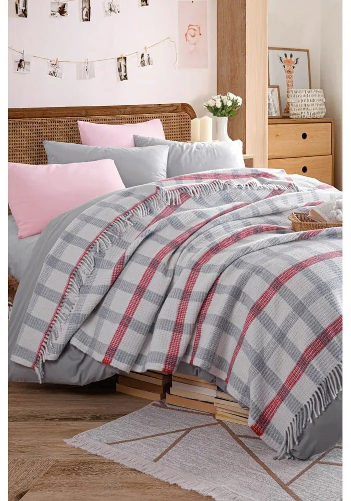 Szürke ágytakaró 180x220 cm Warm Soft – Mijolnir