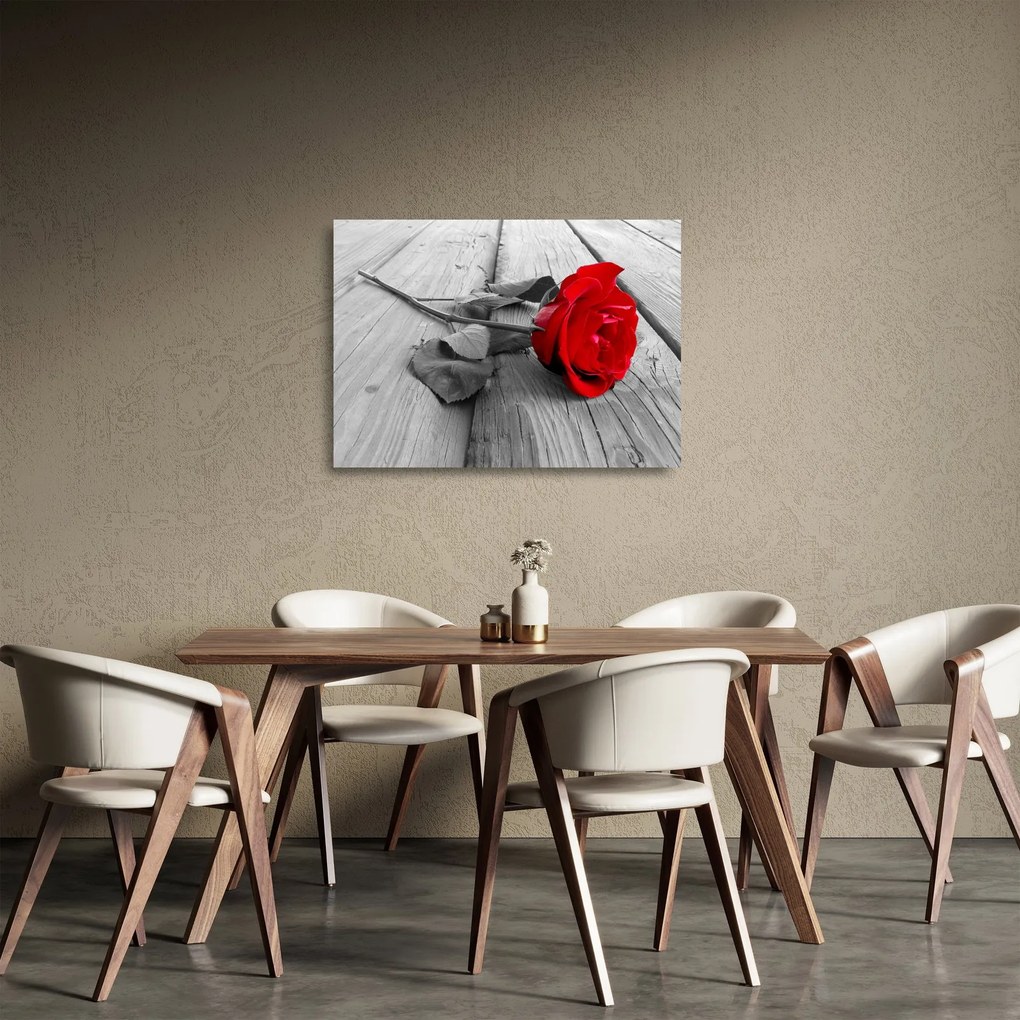 Egy vörös rózsa képe (üvegen) (70x50 cm)