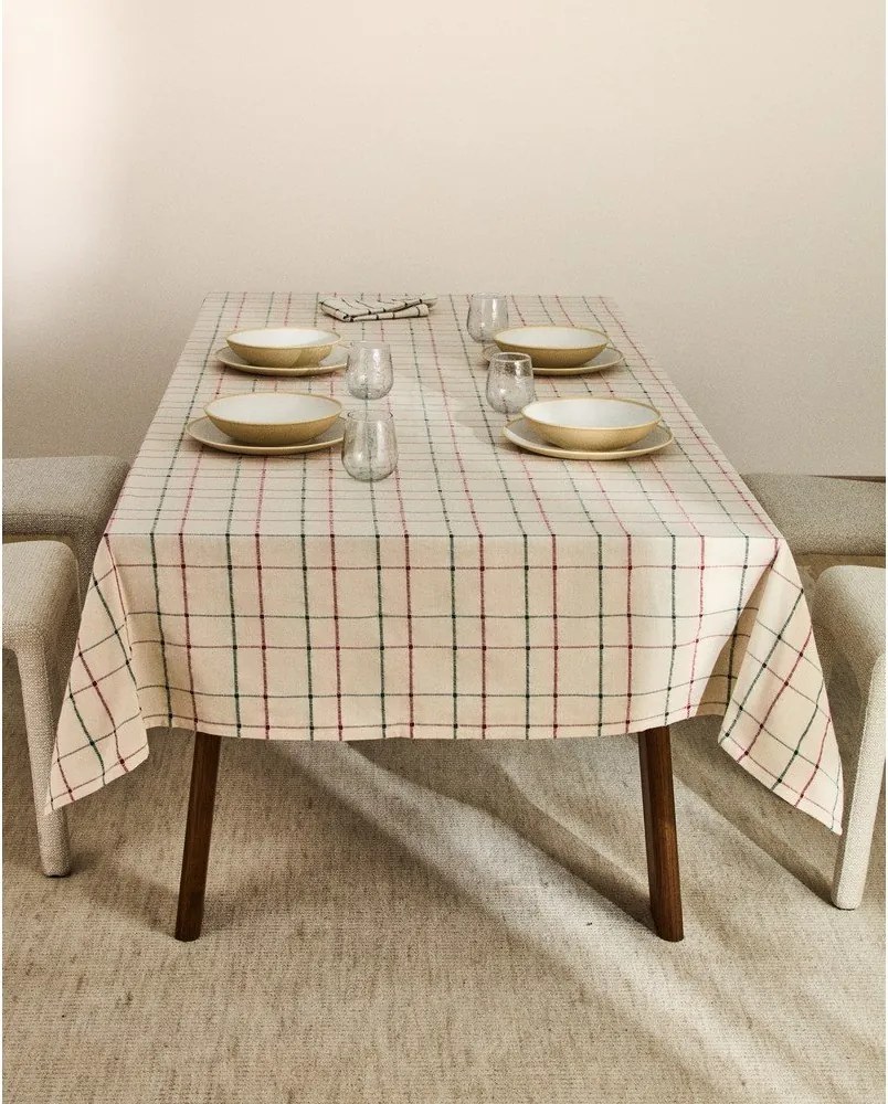 Jacquard kézzel készített asztalterítő 150x250 cm Aldelie – Kave Home