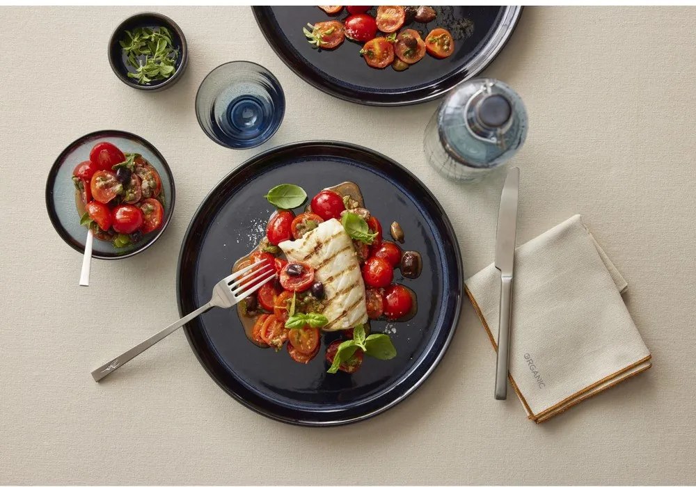 Matt ezüstszínű acél evőeszköz készlet 16 db-os – Bitz