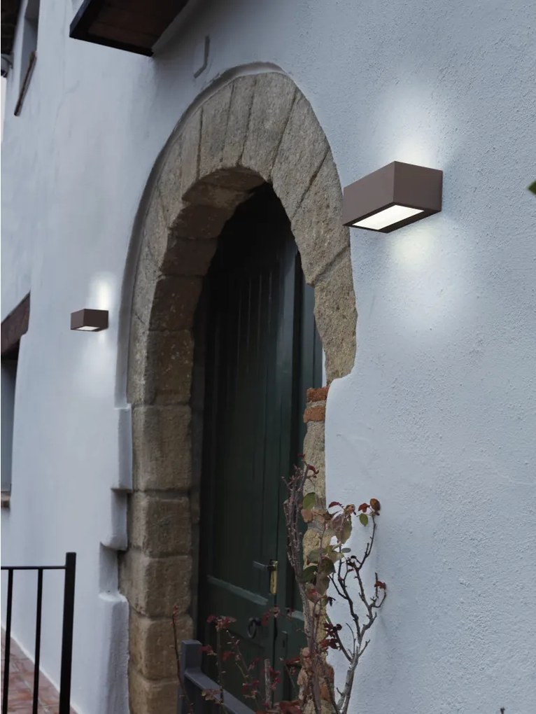 NOVOLUX 157D-L01G9B-91 ISORA Modern Kültéri Fali Lámpa Barna LED IP65