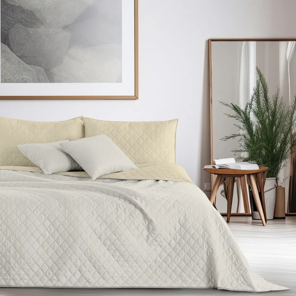 Axel kétoldalas mikroszálas bézs ágytakaró, 260 x 280 cm - DecoKing