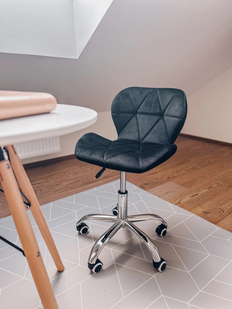 AKCIÓ Fekete irodai szék AVOLA VELVET II. minőség