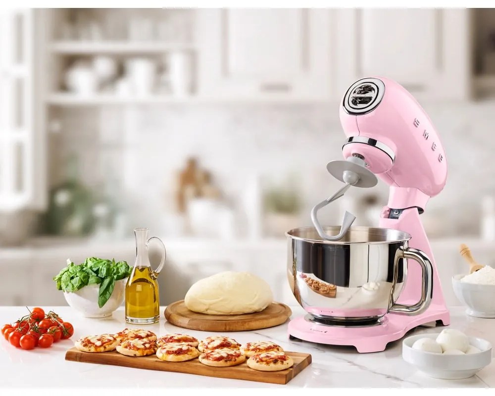 Rózsaszín konyhai robotgép Retro Style – SMEG