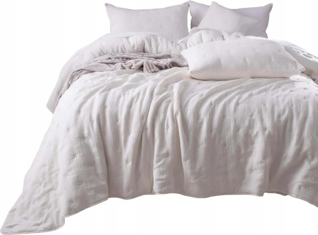 Dekoratív ágytakaró muszlin szerkezettel Stella 220x200 krémszínű, hímzett