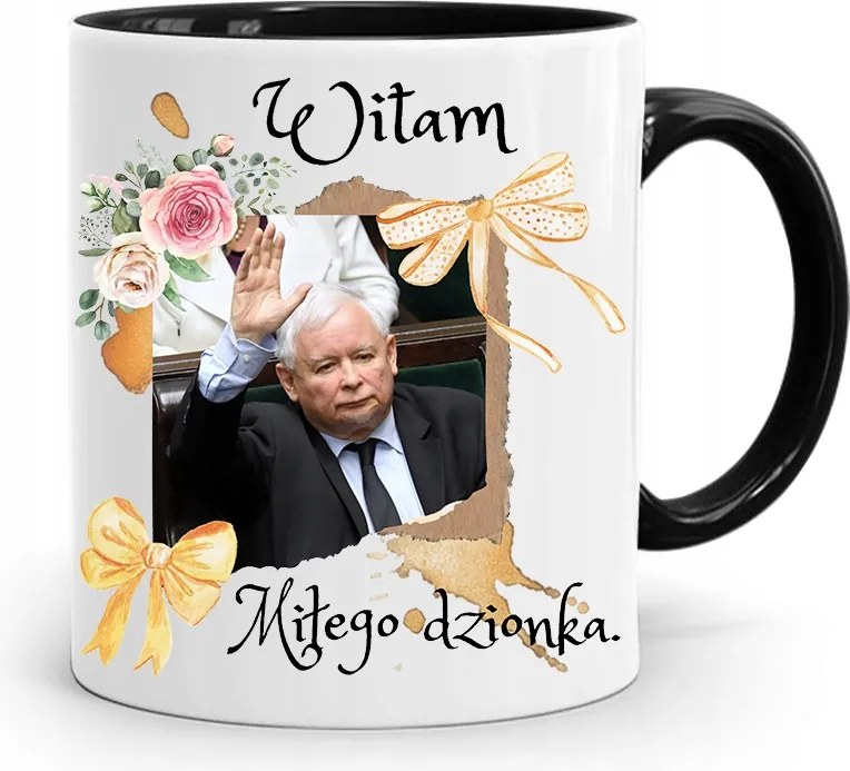 Bögre Fekete Vicces Pis Jaroslaw Kaczynski nyomott mintával