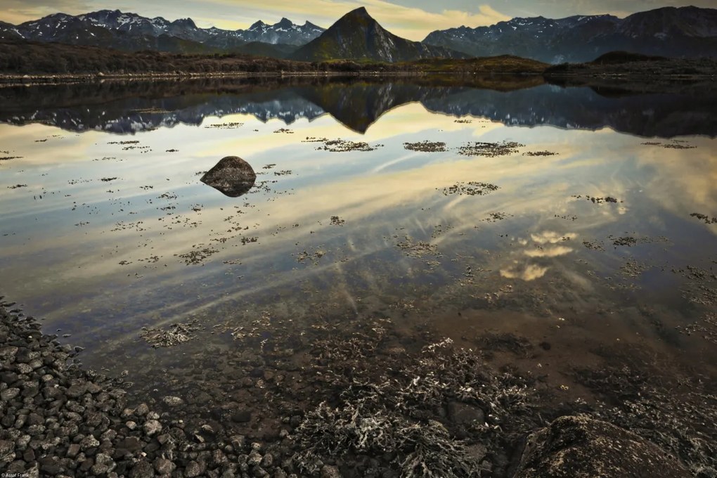 Poszter 45x30cm Hegyvidék a tengerparton, Assaf Frank