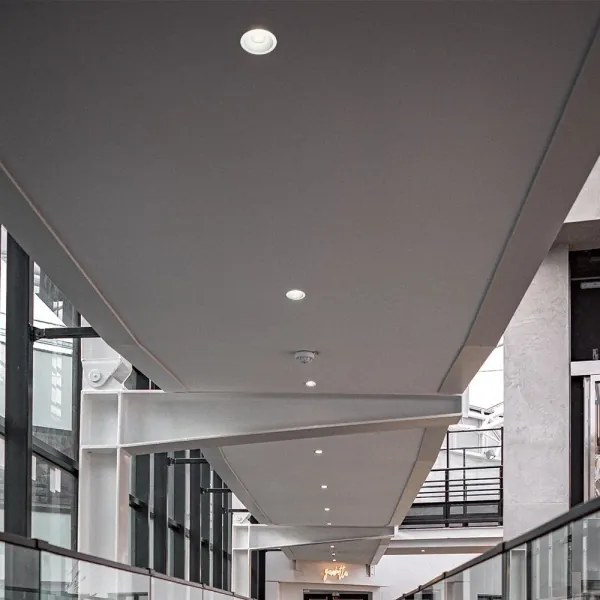 LED mennyezeti lámpa 24W, 230V, 13,5 cm, 3000/4000/6400K, fehér