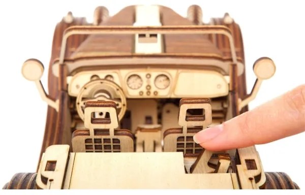Ugears - 3D fa mechanikus puzzle Kocsi roadster