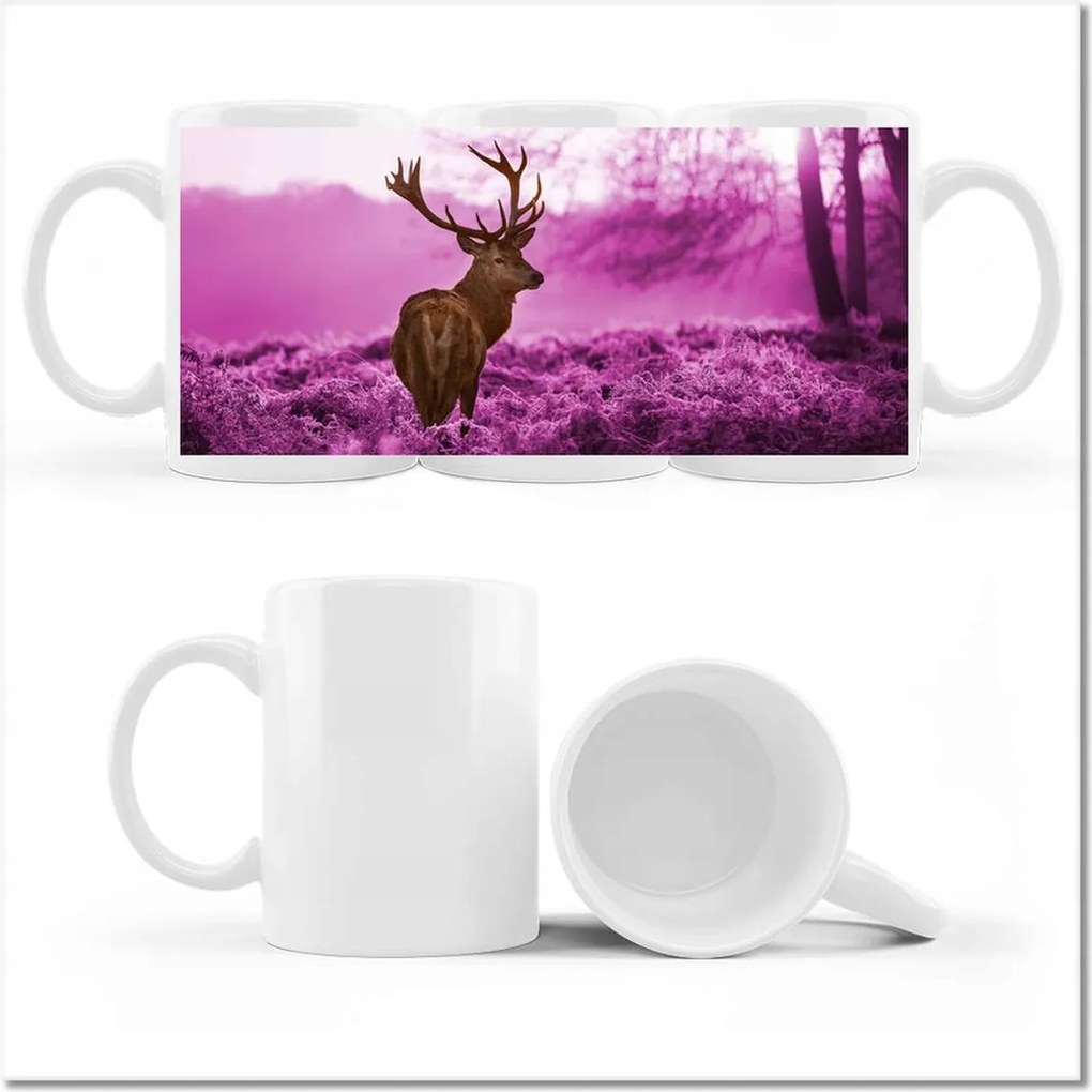 Szarvas a lila erdőben fényképes bögre