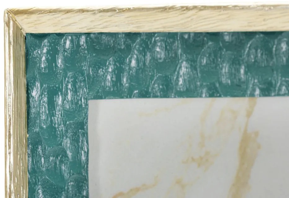 A keret mérete 25,3x2x30,3 (belső mérete 20x25) cm