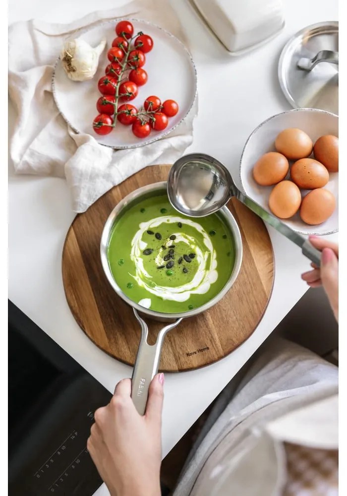 Szervírozó fa vágódeszka ø 30,5 cm Klot – Kave Home