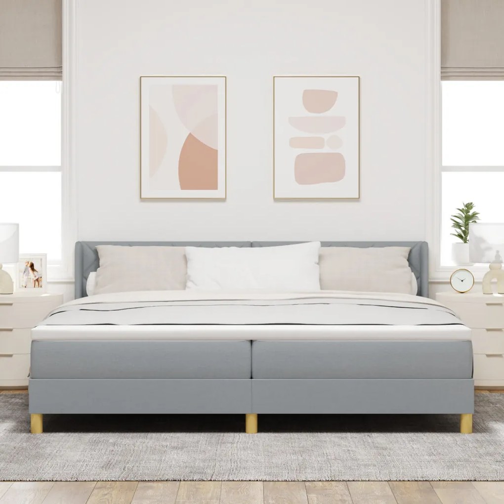 Boxspring ágy matraccal világosszürkében, 200 x 200 cm, szövet