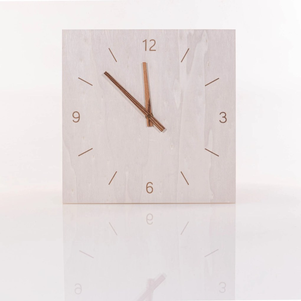 Fa Falióra szögletes klasszikus 30x30 cm Bézs