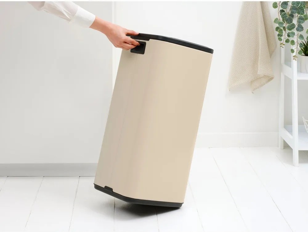 Bézs acél érintésre nyíló szemetes 30 l Bo Touch – Brabantia