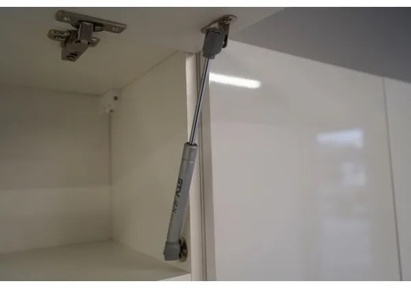 CELESTE 240 cm-es fényes fehér konyhabútor