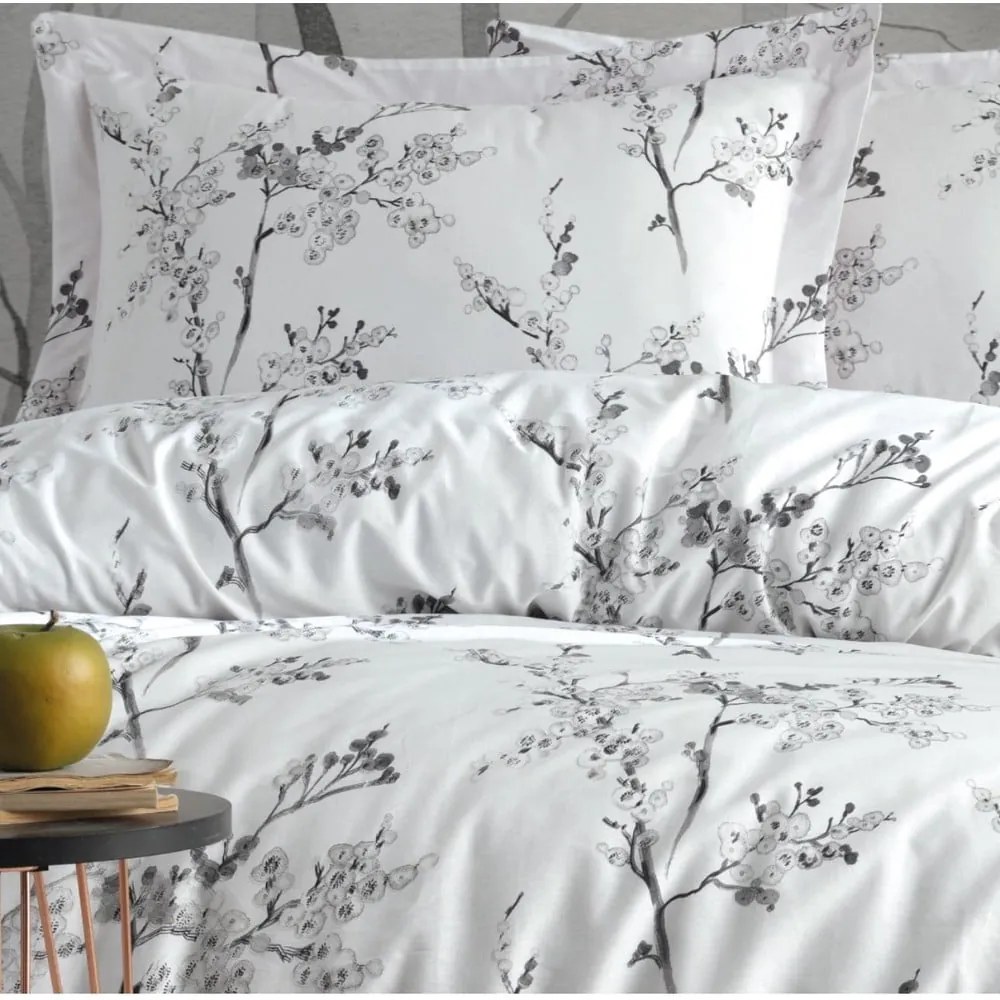 Fehér-szürke egyszemélyes renforcé pamut ágyneműhuzat 140x200 cm White Floral – Mila Home Luxury