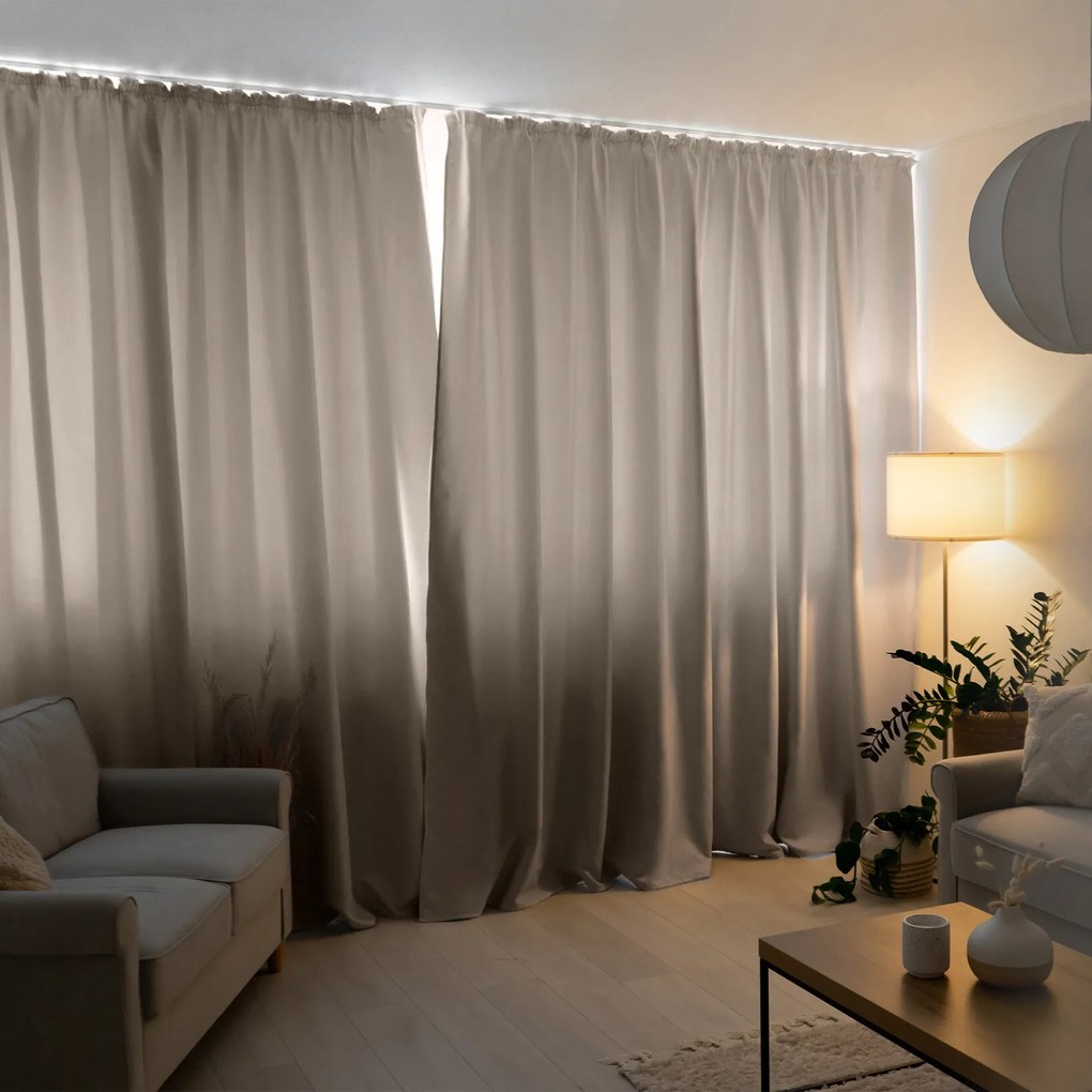 Goldea sötétítő függöny blackout szatén fényű - világos színű 270x200 cm