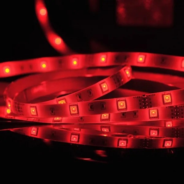 LED RGB állítható fényerejű kültéri szalag 5m LED/14W/12V IP65 + DO