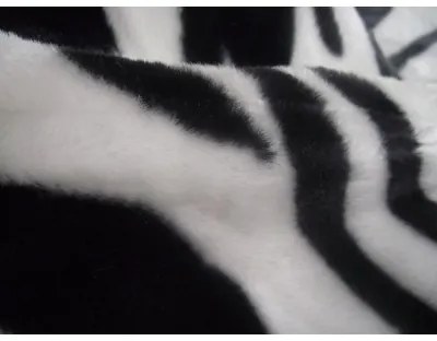 Flóra Zebra mintás Pléd Ágytakaró 150 x 200 cm Fekete Fehér