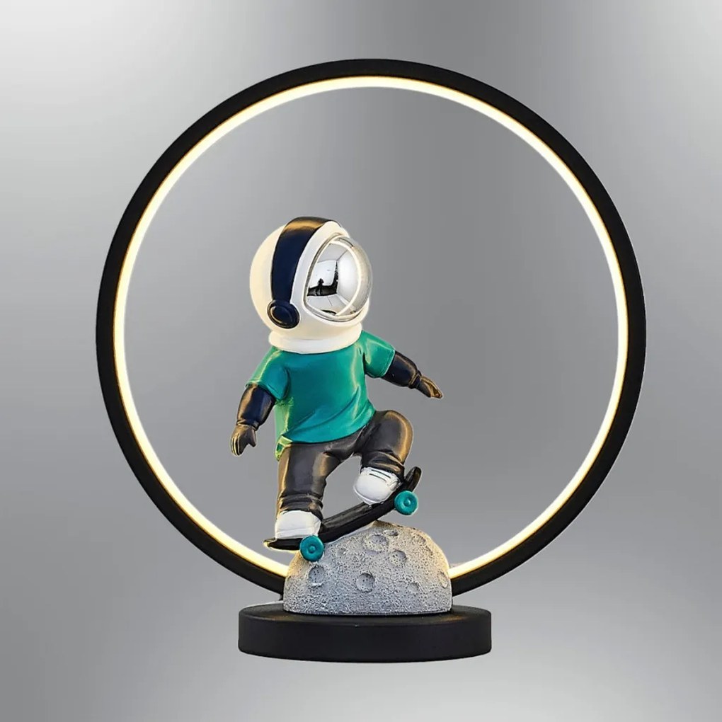 Astronot éjjeli lámpa, 33 cm – TR701CHD2264