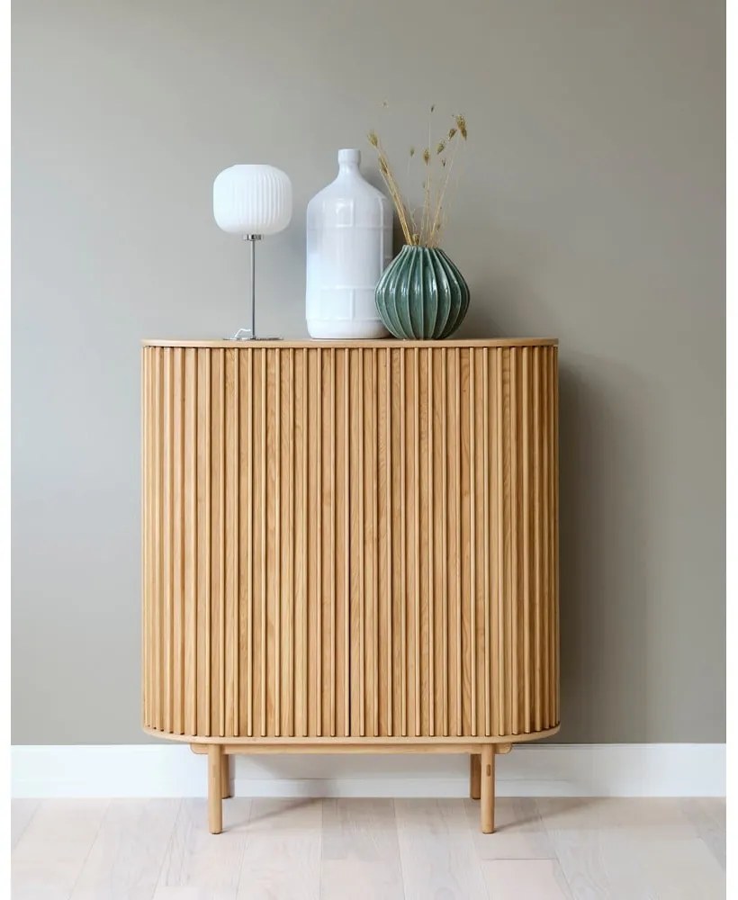 Natúr színű szekrény tölgyfa dekorral 110x125 cm Carno – Unique Furniture