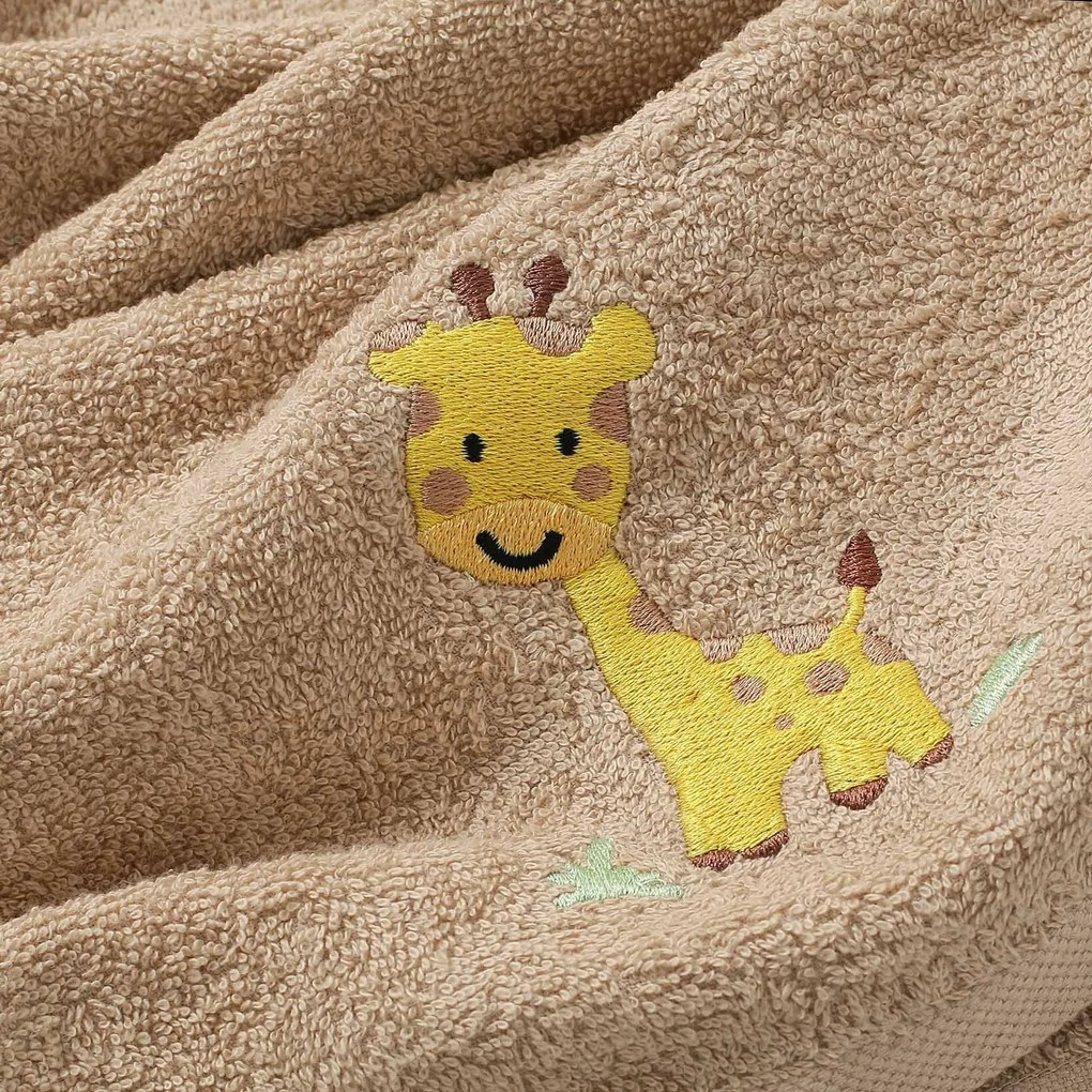 Goldea gyermek frottír törölköző - zsiráf a barna 30 x 50 cm